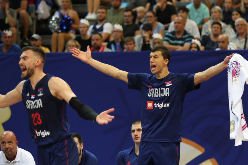 Nova pobjeda košarkaša Srbije, pala i Češka