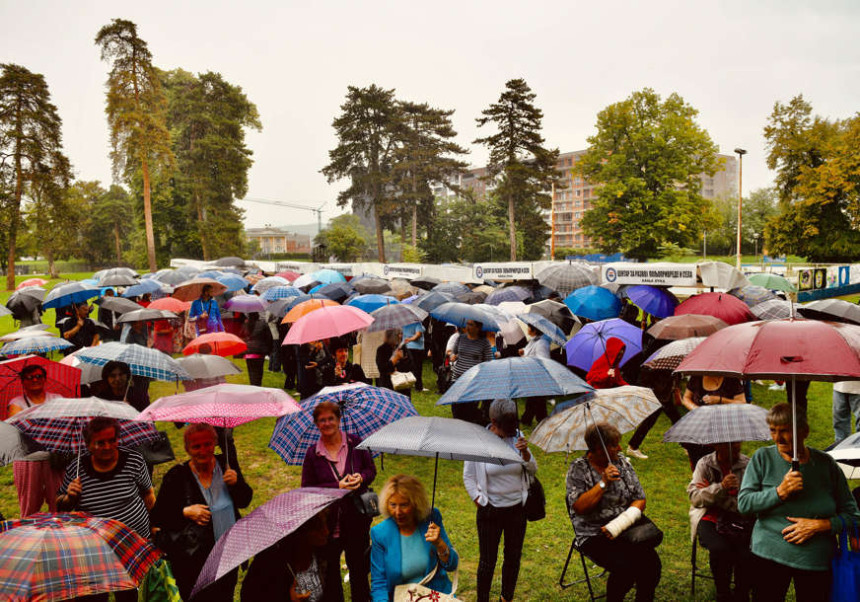 BL: Besplatan prevoz za penzionere sa najnižom penzijom