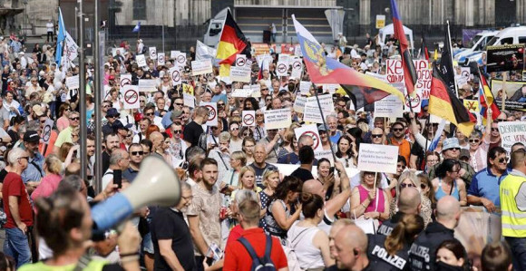 Njemačka: U Kelnu miting podrške Moskvi