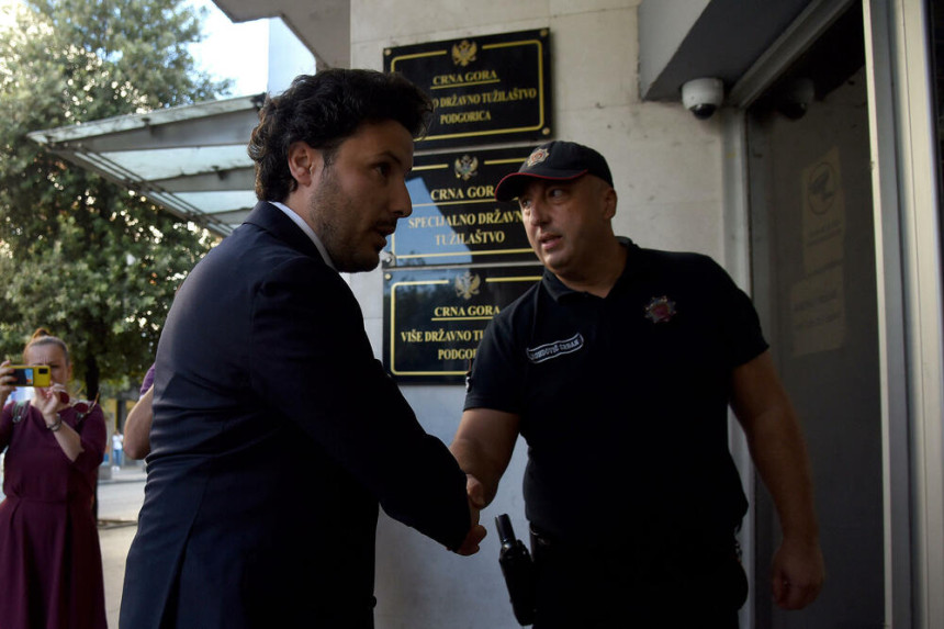 Abazović dao izjavu tužiocima o švercu cigareta