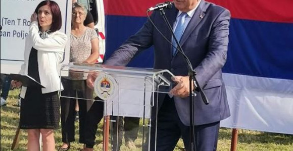 Dodik se hvali da gradi puteve, ali novcem Srbije?