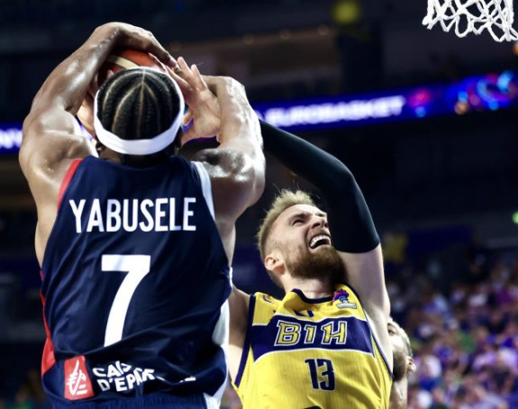 Zmajevi poraženi od Francuske uz mnoštvo grešaka