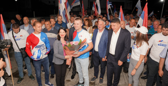 Republika Srpska mora biti vječna i ponosna