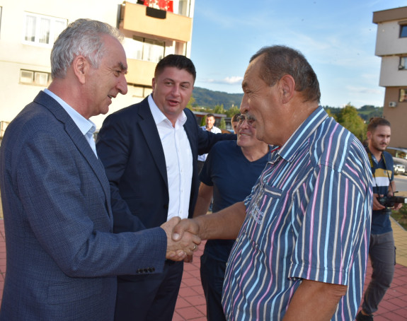 Nećemo dozvoliti da drvoprerađivači ostaju bez sirovine, a da se ona izvozi