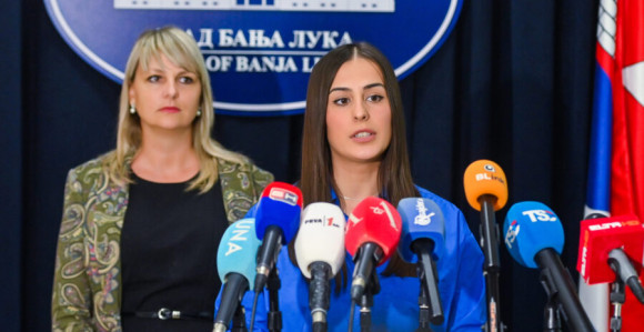 “Ne trebaju nam izdajnici pored ovakvih patriota”