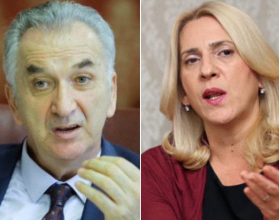 Шаровић не одустаје од питања: Дајте одговор народу, то сте обавезни