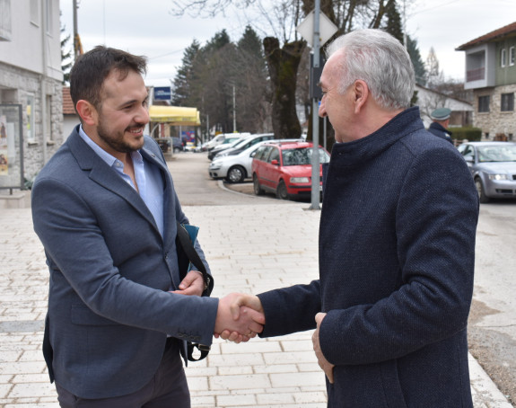 Okuka: U Hercegovini niču samo elektrane lokalnih moćnika