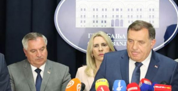 Dug Srpske preko 6 milijardi KM - Idu nova zaduženja