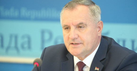 Vlada promijenila plan, pred izbore daju više novca