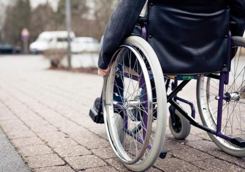 Особе са инвалидитетом у БиХ суочене са бројним препрекама