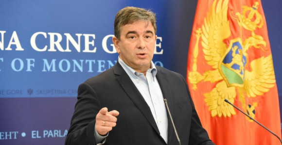 Sastaviti što brže vladu, "bude se" narko klanovi