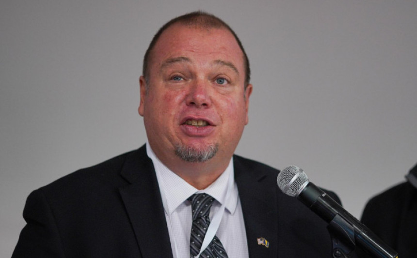 Larison vraćen u Vašington, dobio novi zadatak