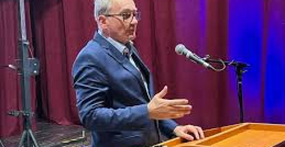 Predsjednici prođe mandat, ništa nije uradila za narod