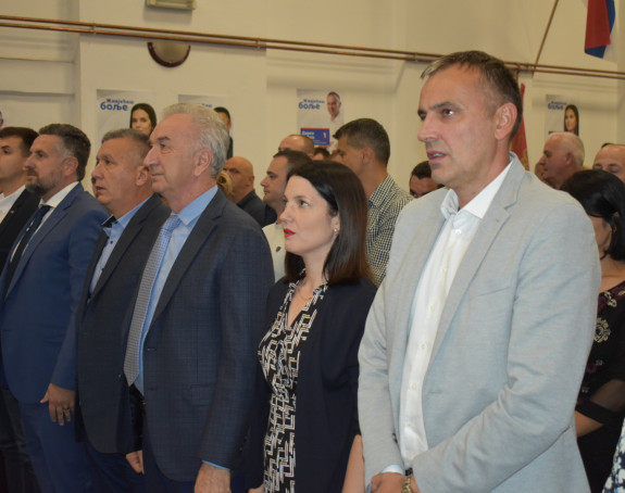 Ако Додик овако настави и са Србијом ће нас завадити!