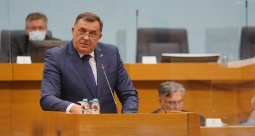 Posebna sjednica - Dodik: "Potrebno je odbaciti BiH"