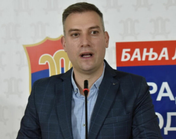 Šukalo: Bruka SNSD-a, juče namagarčili sebe!