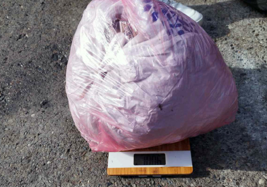 Pretresi na osam lokacija: Policija uhapsila četiri lica