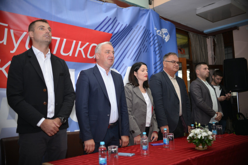 Sačuvati narod i u malim opštinama i ne zapostaviti ih