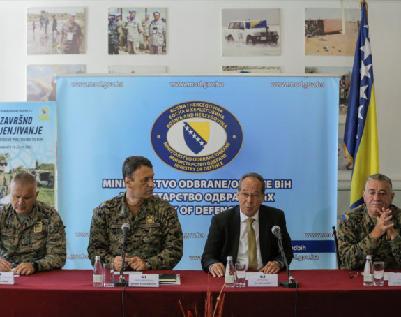 Na vojnoj vježbi na Manjači preko 800 pripadnika OS BiH