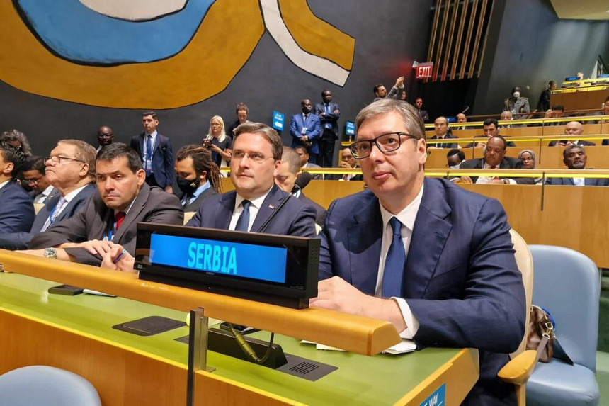 EU zvaničnici traže da Srbija uvede sankcije Rusiji