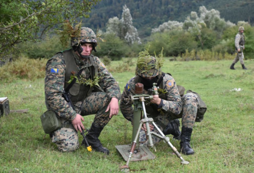 NATO na Manjači: Odlična ocjena za vojnike OS BiH