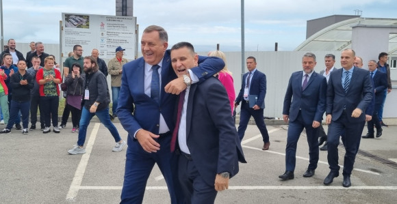 CIK kaznio Vladu Đajića i SNSD zbog zloupotrebe UKC-a