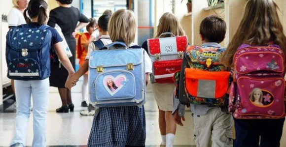 Grupa osnovaca pretukla dječaka u školskom toaletu