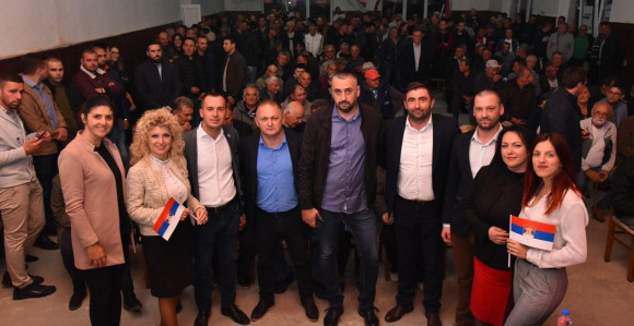 SDS će rasturiti partiju šaha, figure pokreće narod