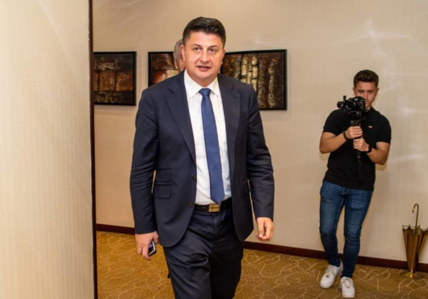 Režim montažama demaskirao svoju nemoć 