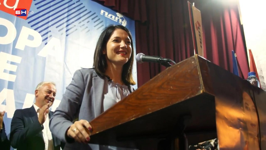Ovo je žena zbog koje se trese režim u Banjaluci (VIDEO)
