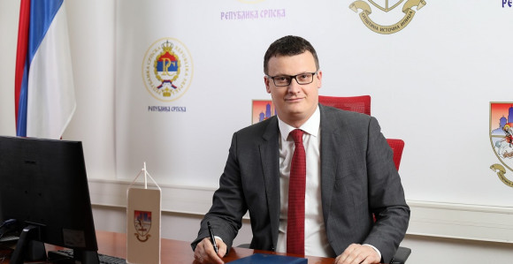 Cvijanovićeva brani Milanovića preko leđa Šarovića