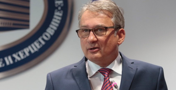 Ništa od ukidanja akciza i PDV-a dok ova vlast ne ode