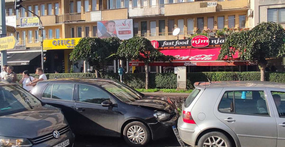Sudar tri vozila u Bijeljini, stvorena velika gužva