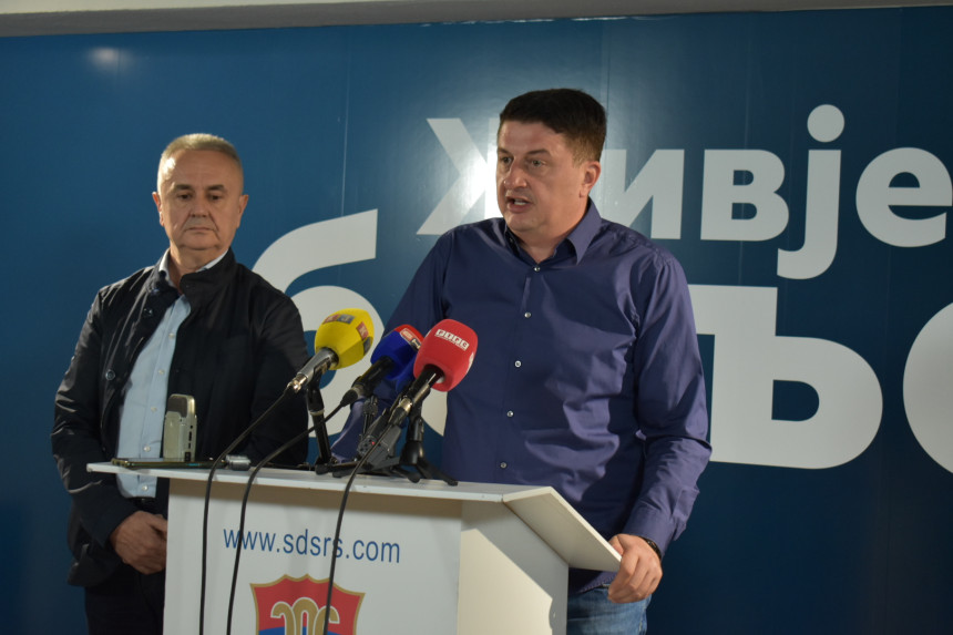 Nećemo dozvoliti da se prekroji volja građana