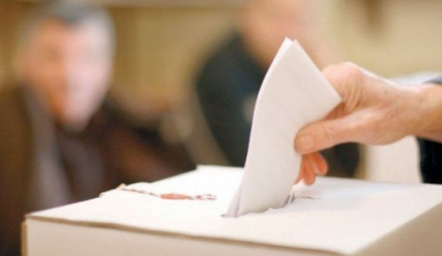 PDP: Preko stotinu kršenja pravila izbornog procesa