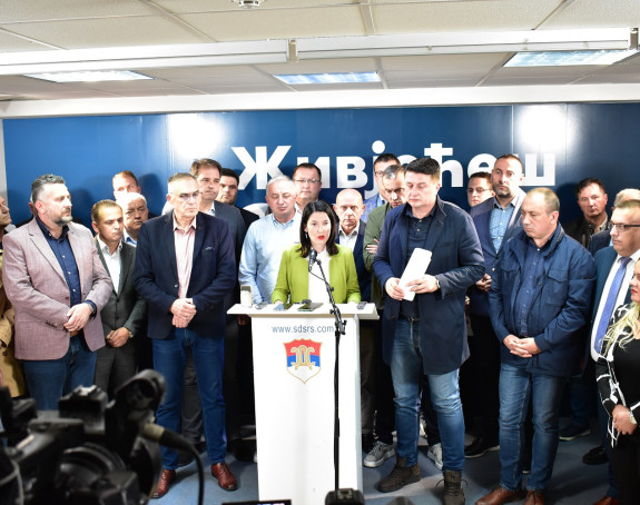 Utvrditi šta se tačno nalazi u izbornim vrećama