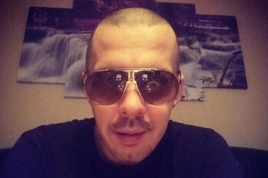 Uhapšen pevač Bojan Tomović: Vozio pijan, pa nasrnuo na policajca!