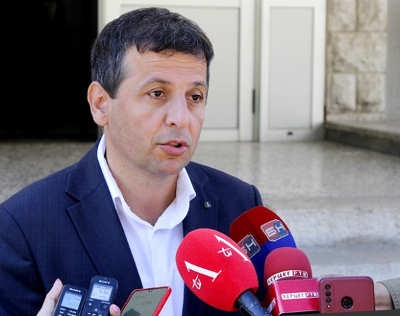 Otkako je na vlasti Dodik krade, ovo nije prvi put!