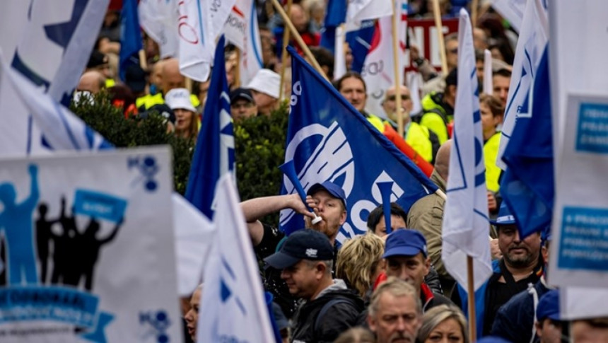 Protesti širom Evrope zbog visokih cijena, inflacije..