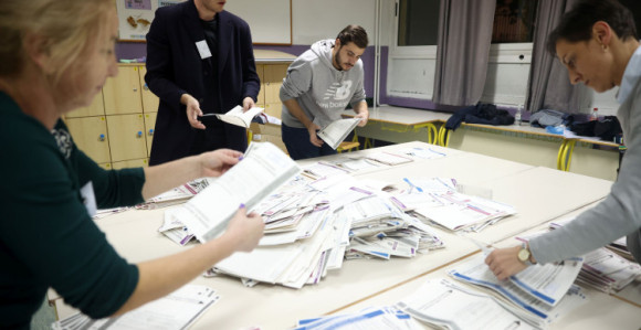 Više od 450.000 nevažećih listića - Šta je uzrok?