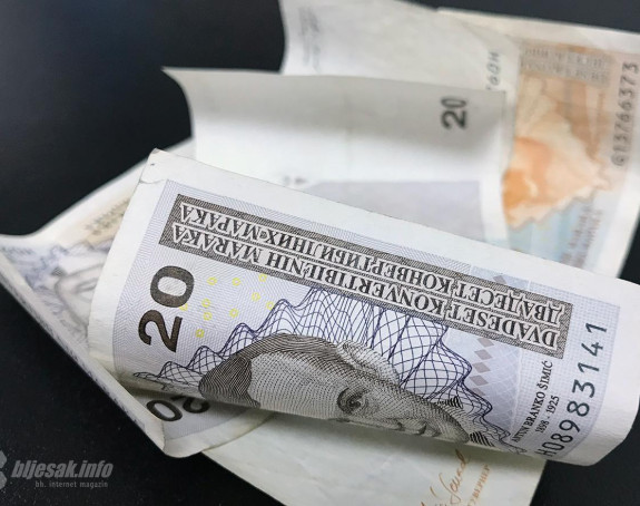 Pad evra znači i pad konvertibilne marke