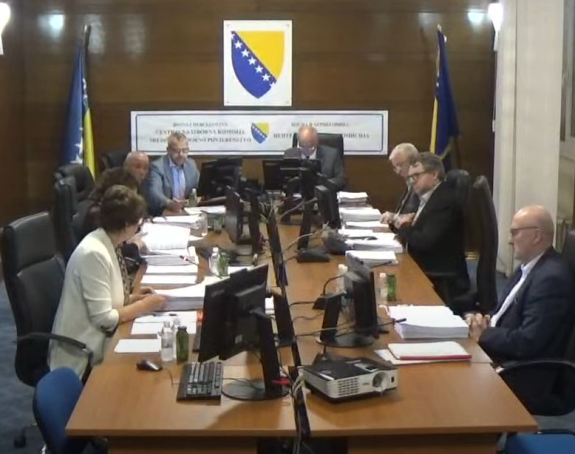 ЦИК поднио пријаву Тужилаштву БиХ и СИПА против Додика