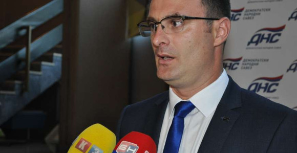 Goran Predojević podnio ostavku, ostaje član DNS-a