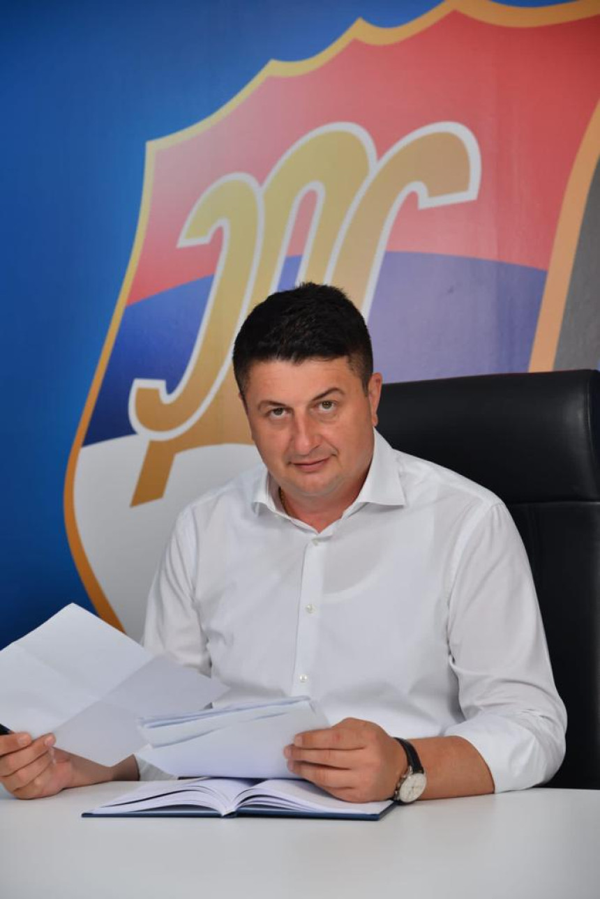 Svojim izjavama Željka pokazuje političku nemoć