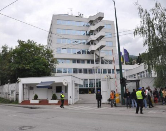 Вукановић у ОХР-у: Одустаните да намећете законе који иду на руку Додику