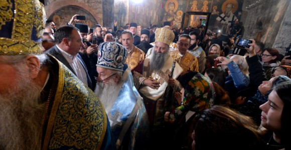 Ustoličen patrijarh Porfirije: Čuvajmo jedni druge