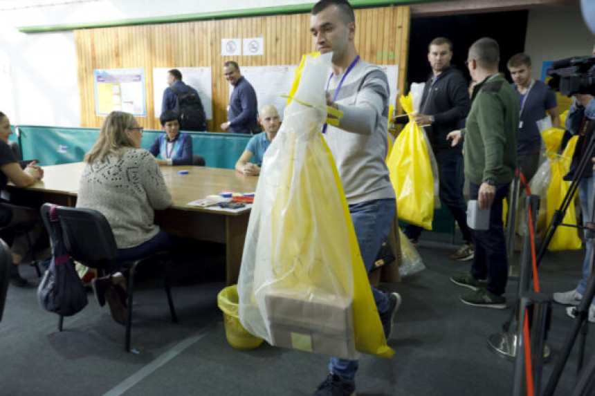 Данас поподне бројање гласова из Добоја