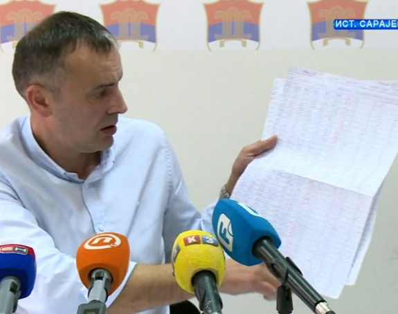 Од 528 пребројаних бирачких мјеста 450 нерегуларно ВИДЕО
