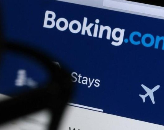 Booking pod istragom zbog kršenja zakona?!