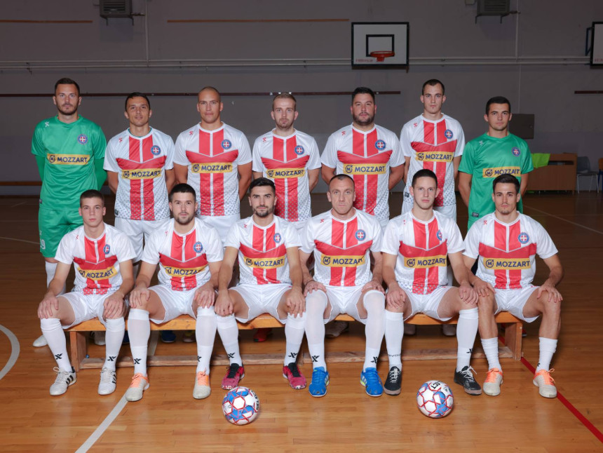 Mali fudbal-veliki rezultati: Oprema iz Mozzarta za KMF Čelinac